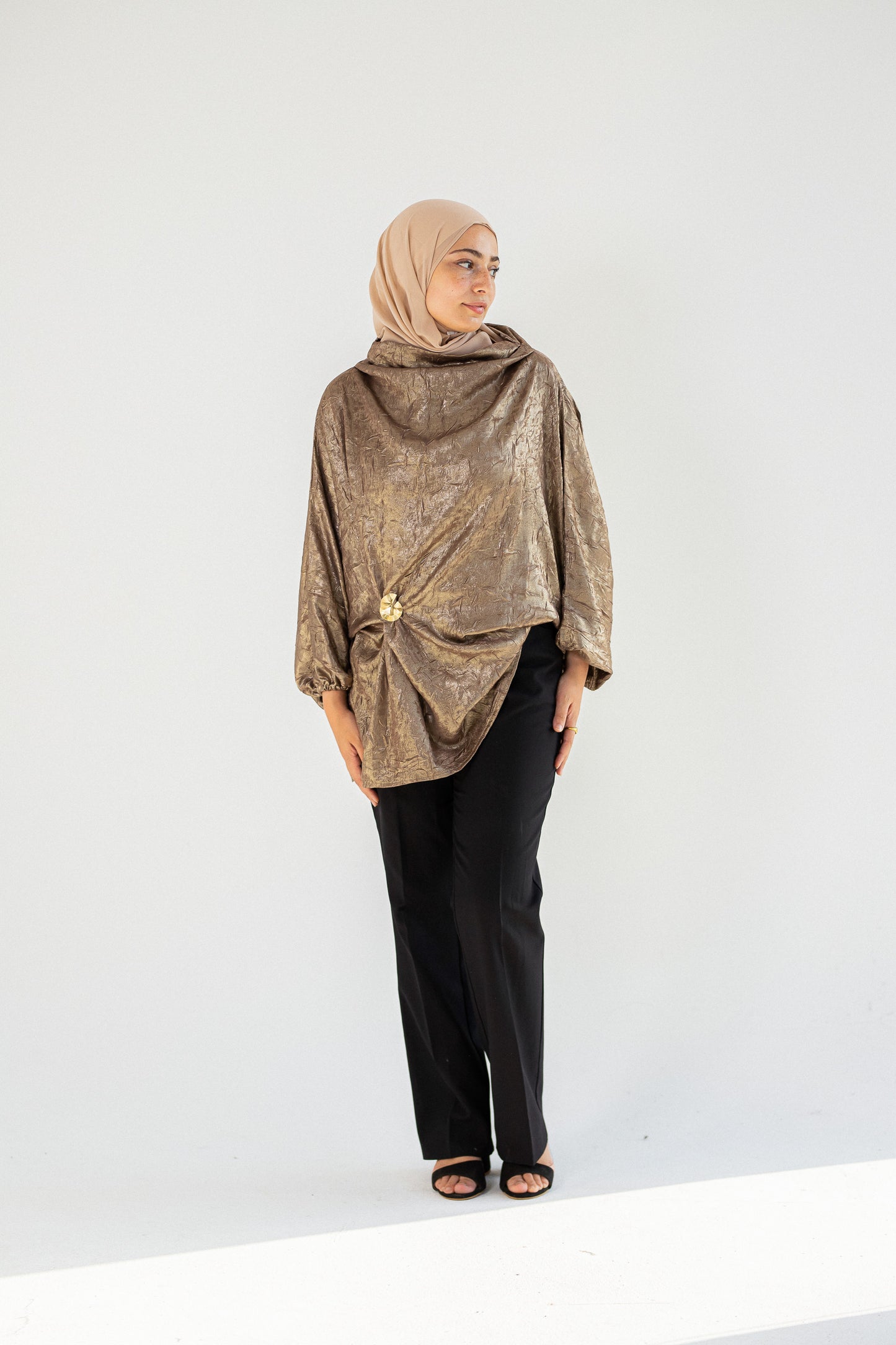 Velure Flow Top