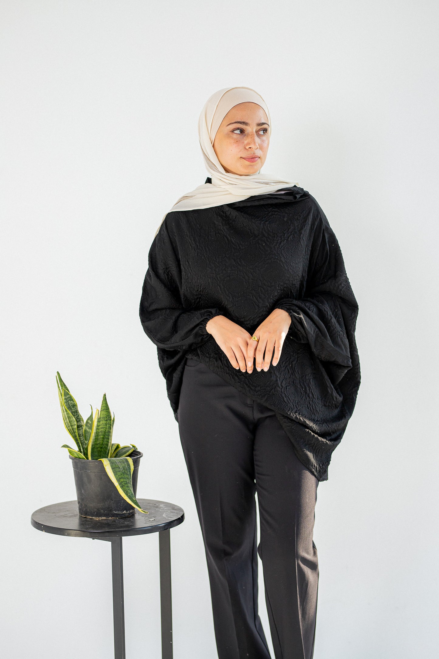 Velure Flow Top