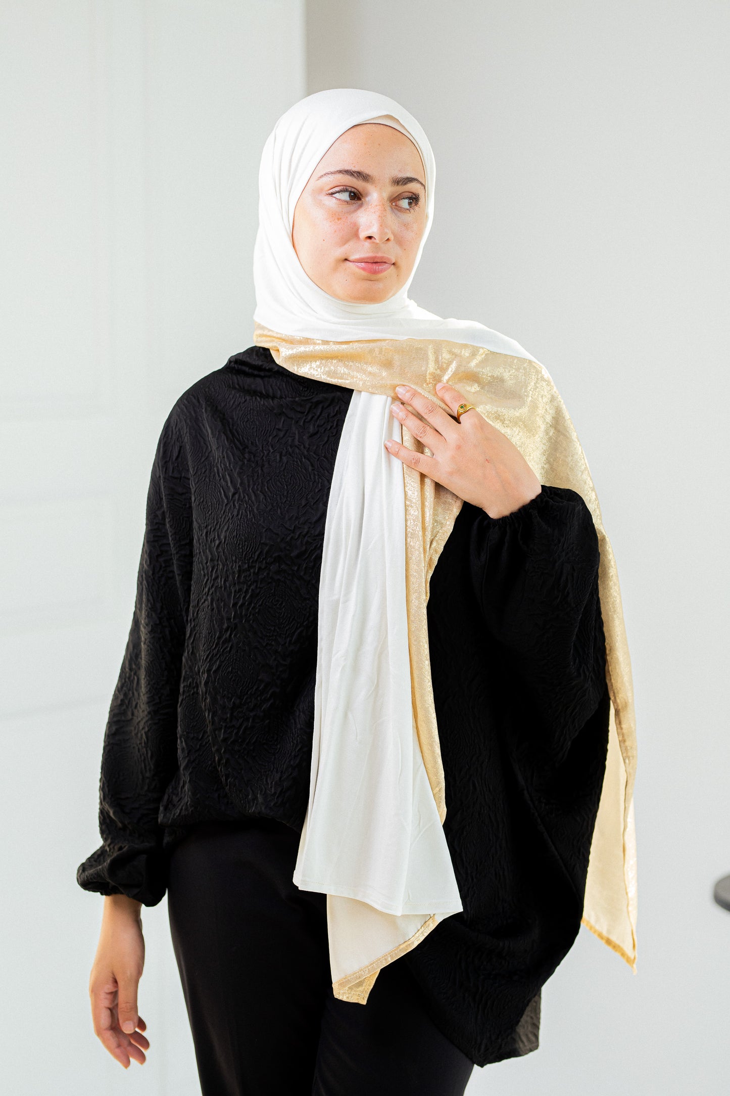 Gold Rush scarf!