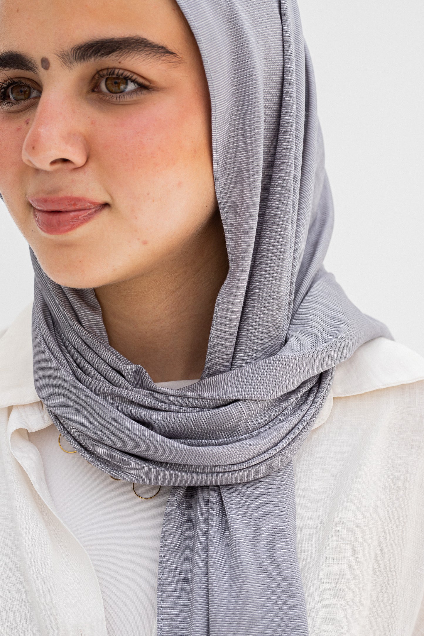 Grey shana scarf
