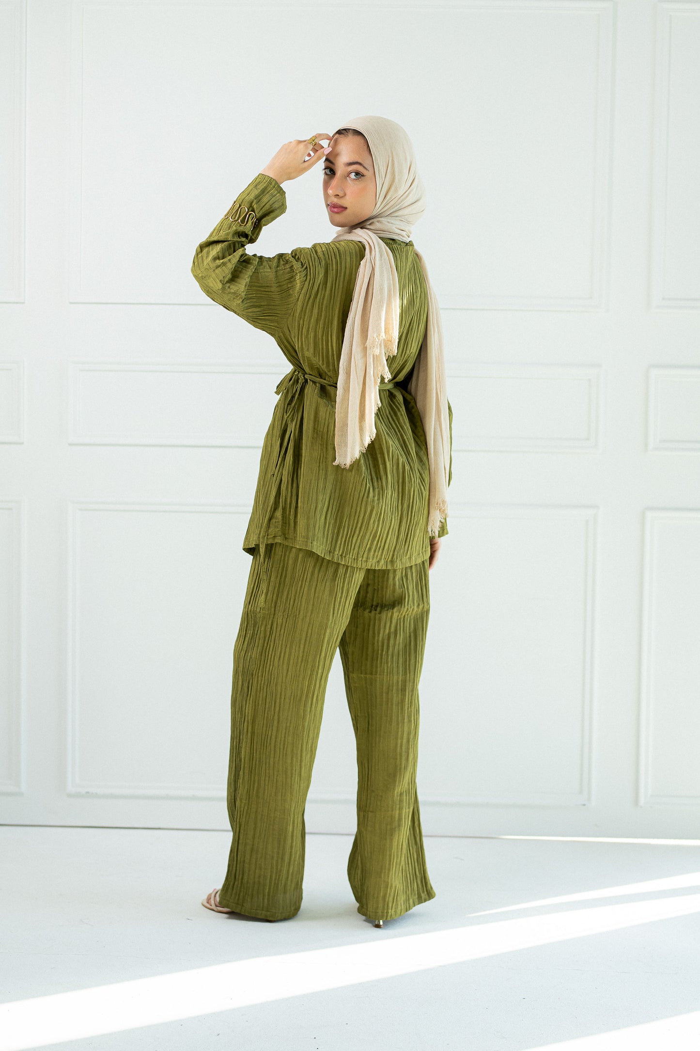 Olivette satin set
