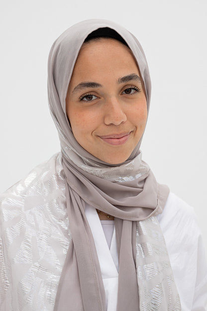 Elara scarf.