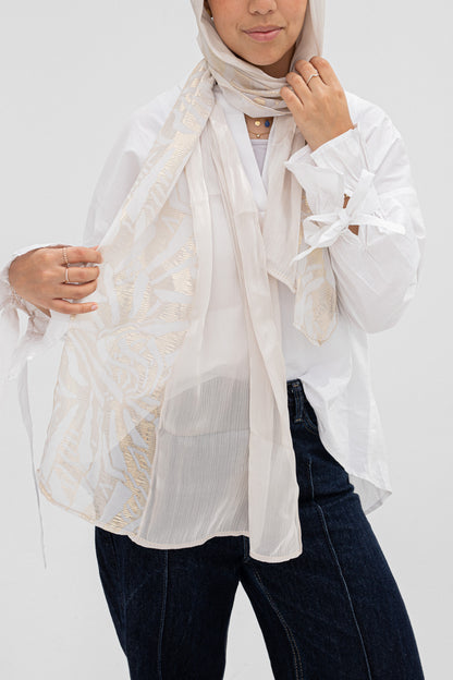Beige Goldea scarf