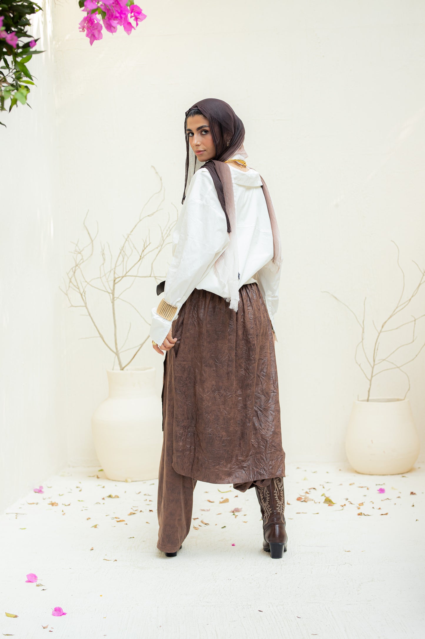 Crushed leather layered pants.