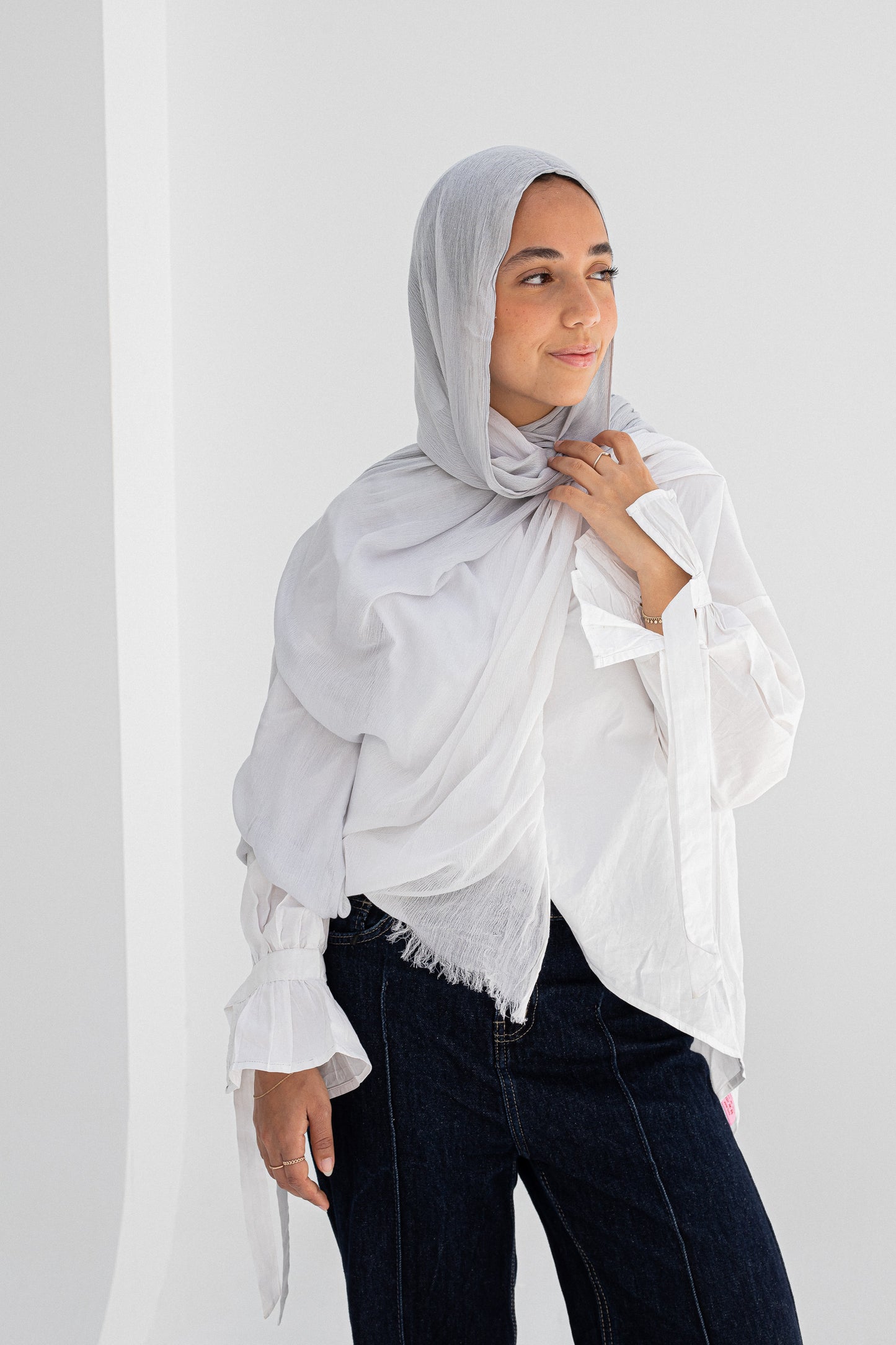 Gradia scarf/white&grey