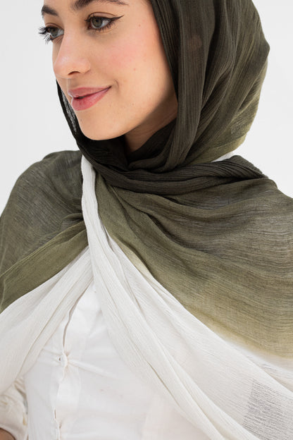 Gradia scarf/olive&white