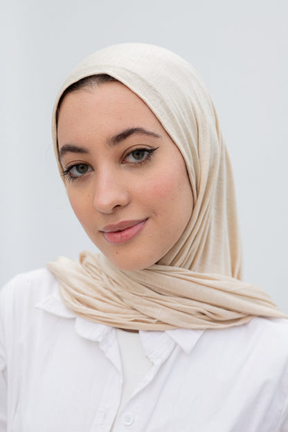 Beige slipon scarf