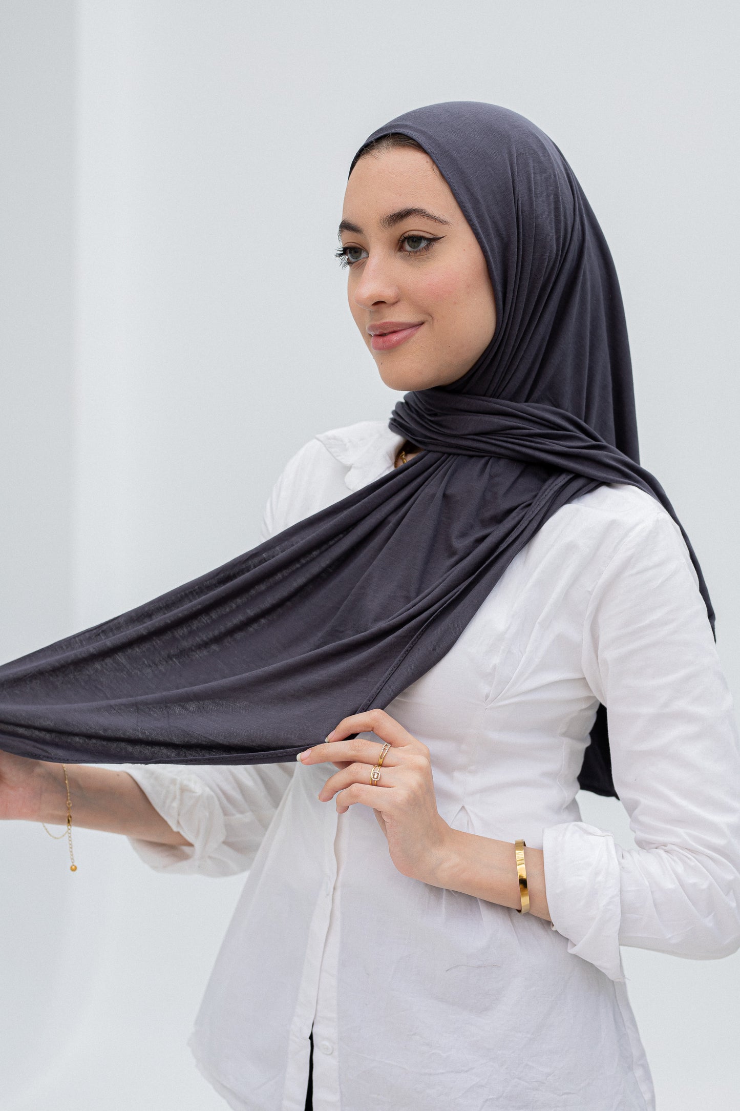 Navy blue slipon scarf