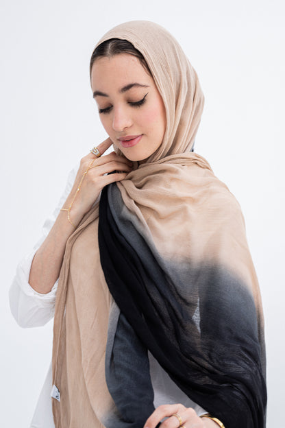 Gradia scarf/beige&black