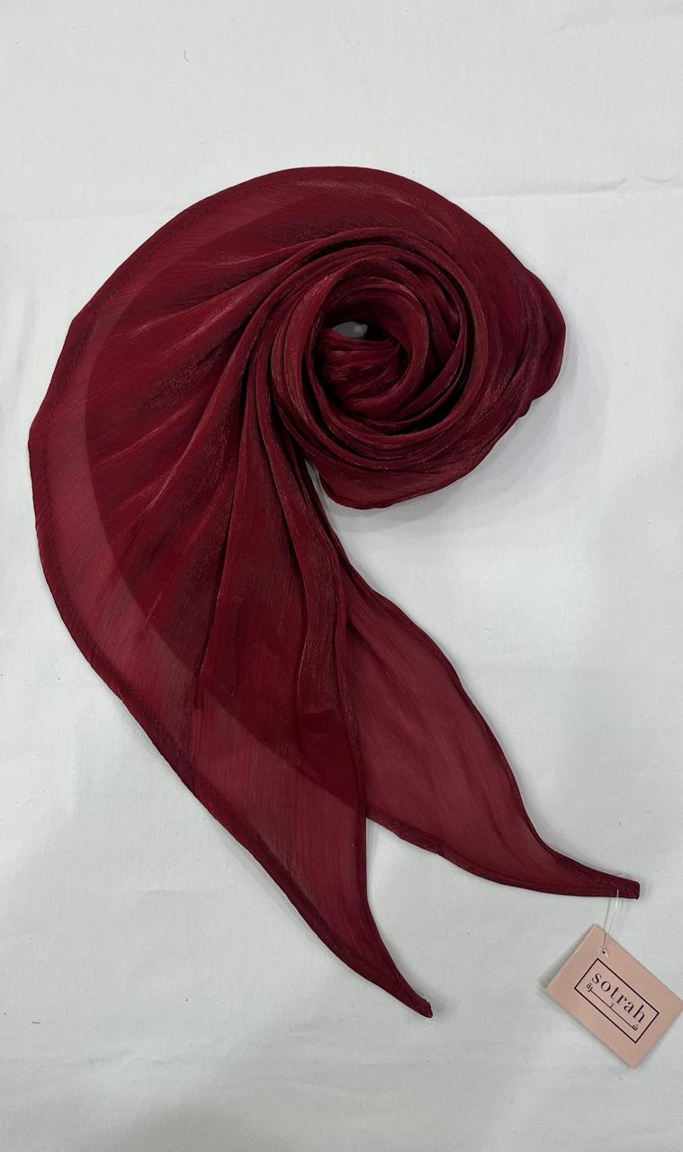 Alma tuck’n scarf.
